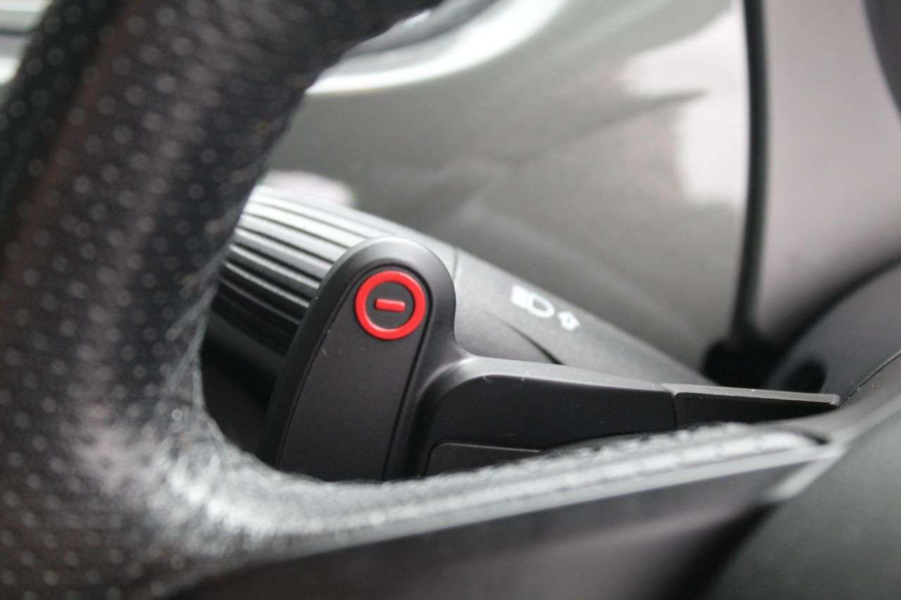 2017 ABARTH 595 2017 ABARTH 595