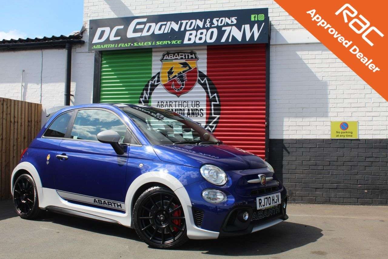 2020 ABARTH 695 2020 ABARTH 695