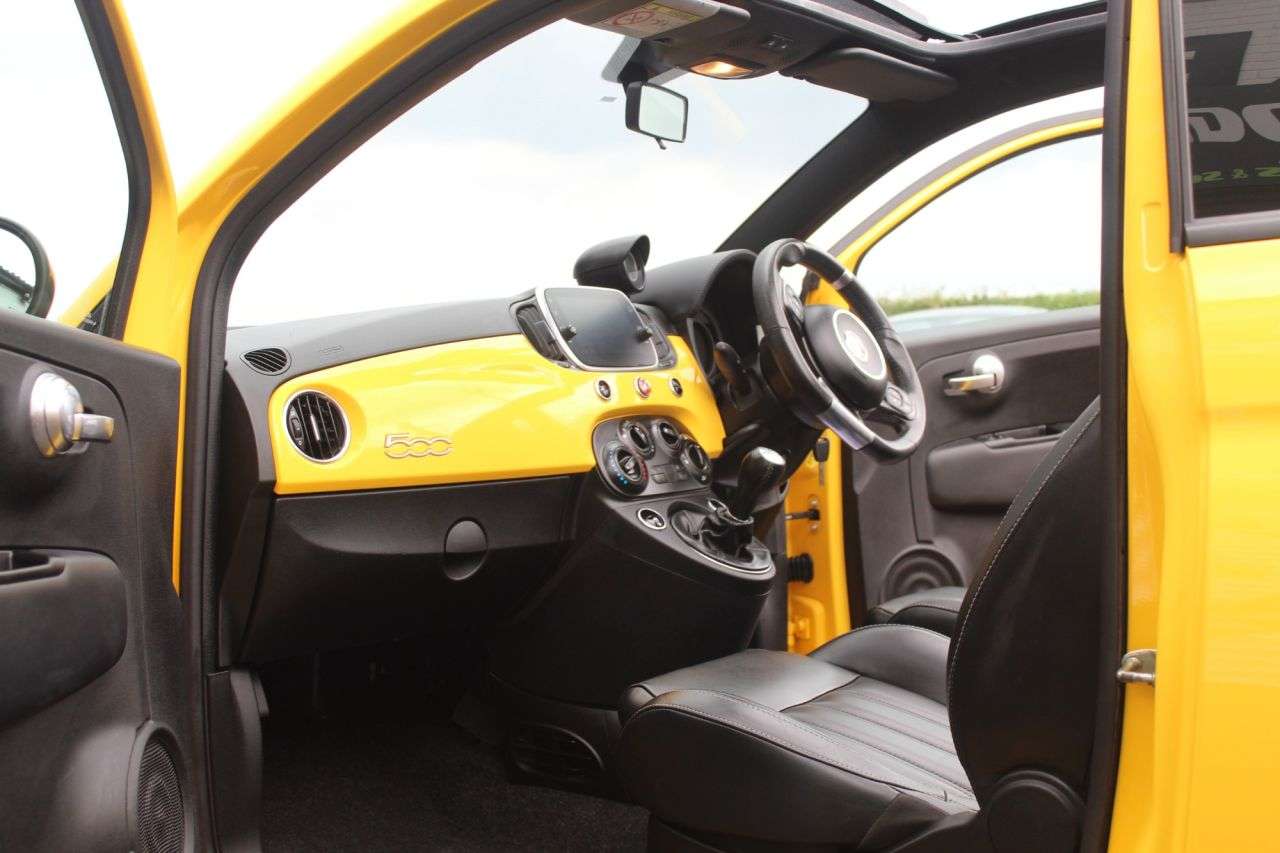 2018 ABARTH 595C 2018 ABARTH 595C