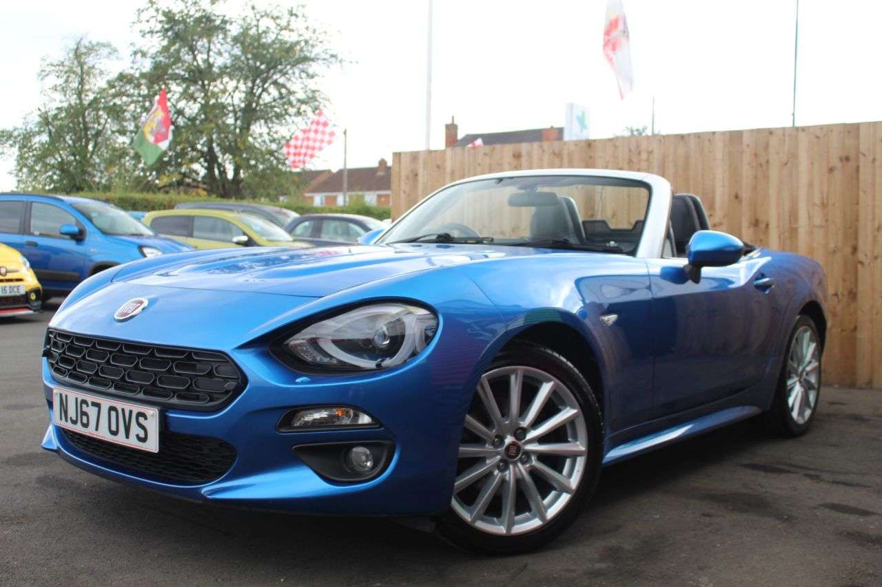 2017 FIAT 124 SPIDER 2017 FIAT 124 SPIDER