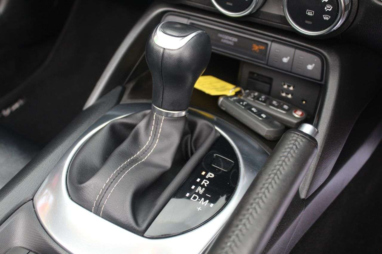 2017 FIAT 124 SPIDER 2017 FIAT 124 SPIDER