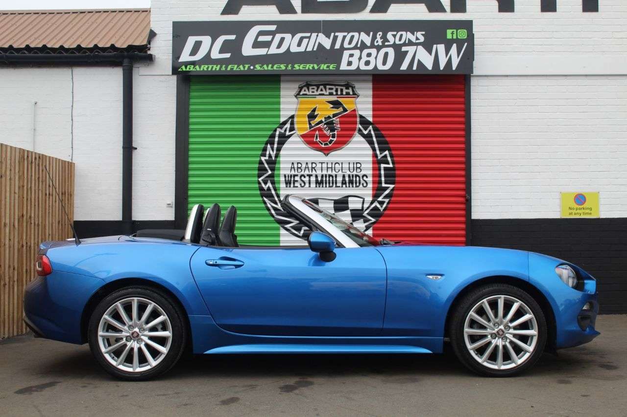 2017 FIAT 124 SPIDER 2017 FIAT 124 SPIDER