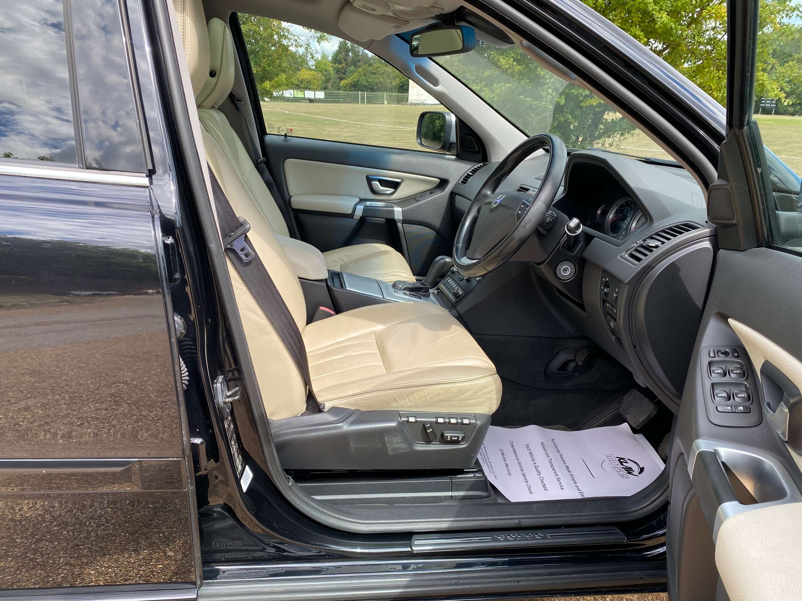 2012 VOLVO XC90 2012 VOLVO XC90