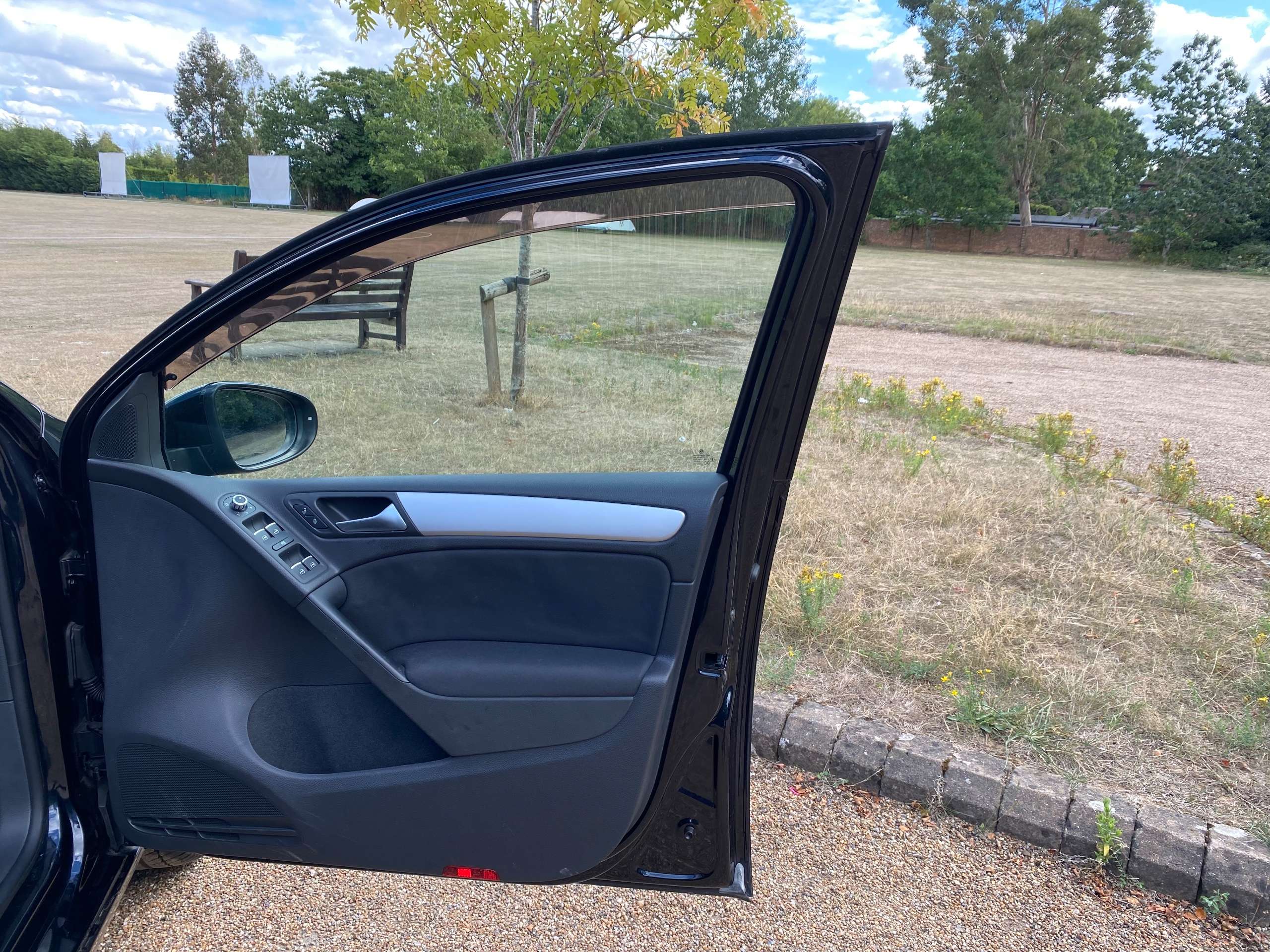 2011 VOLKSWAGEN GOLF 2011 VOLKSWAGEN GOLF