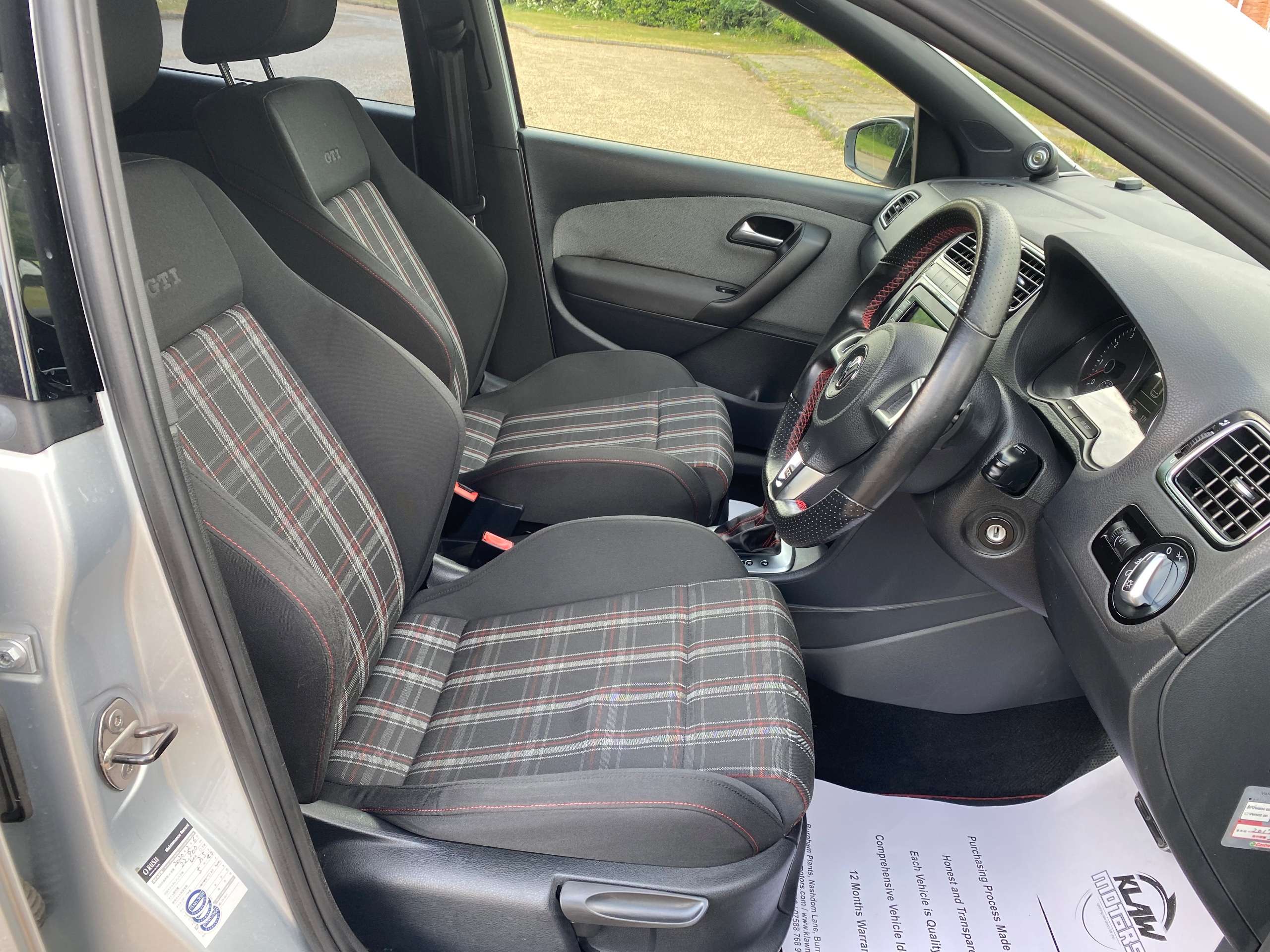 2011 VOLKSWAGEN POLO 2011 VOLKSWAGEN POLO