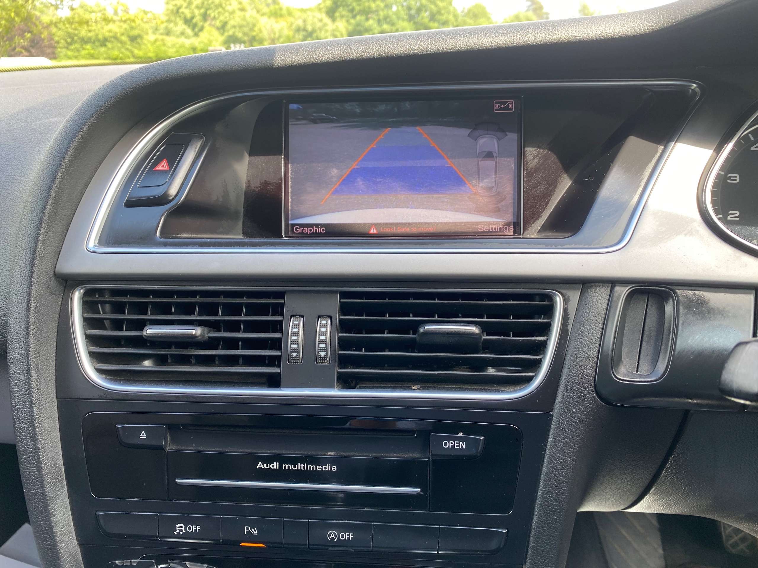 2013 AUDI A4 AVANT 2013 AUDI A4 AVANT