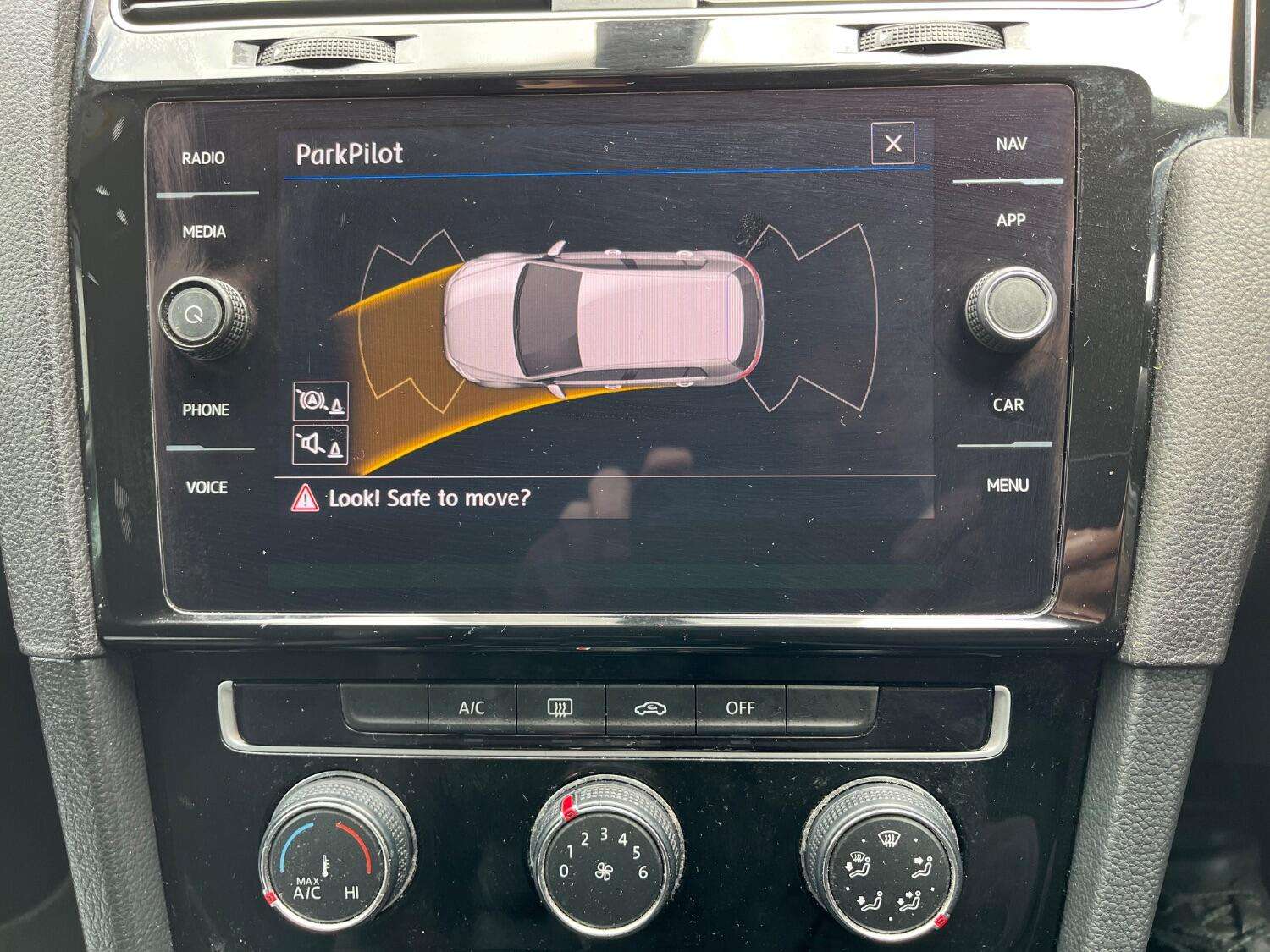 2018 VOLKSWAGEN GOLF 2018 VOLKSWAGEN GOLF