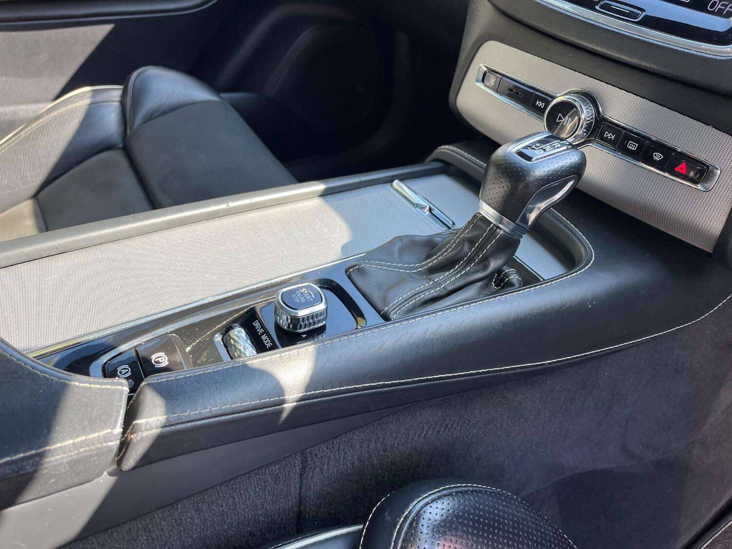 2018 VOLVO XC90 2018 VOLVO XC90