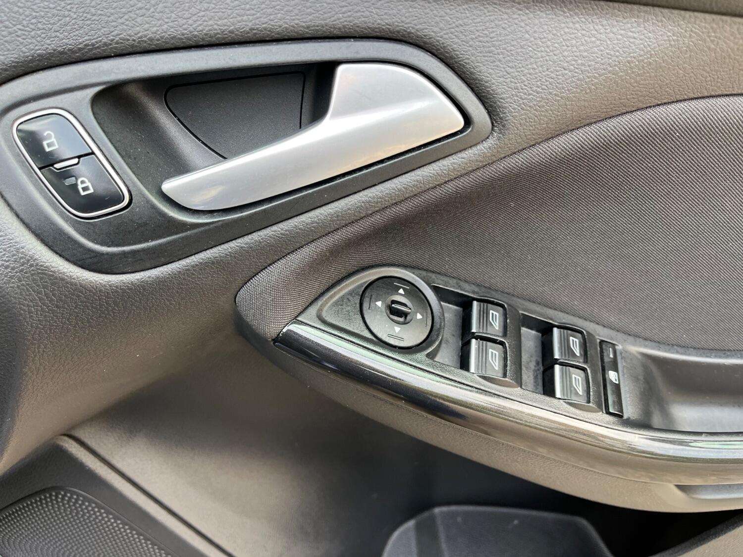 2017 FORD FOCUS 2017 FORD FOCUS