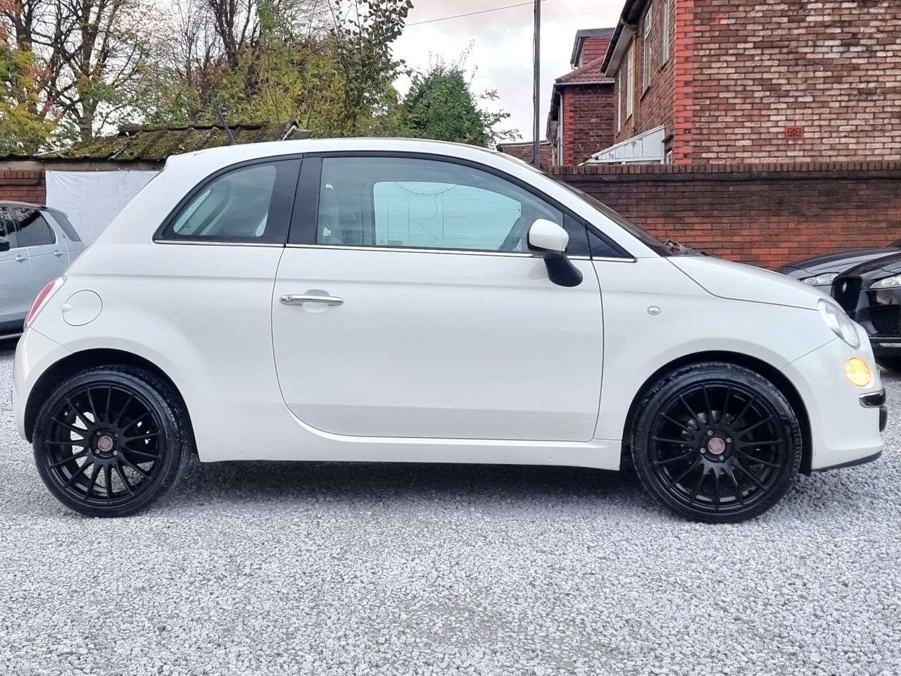 2014 FIAT 500 2014 FIAT 500