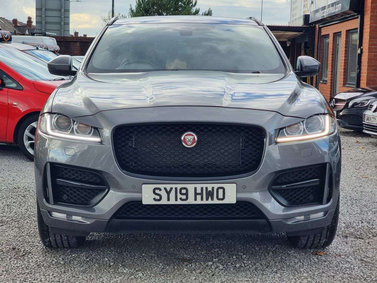 2019 JAGUAR F-PACE 2019 JAGUAR F-PACE