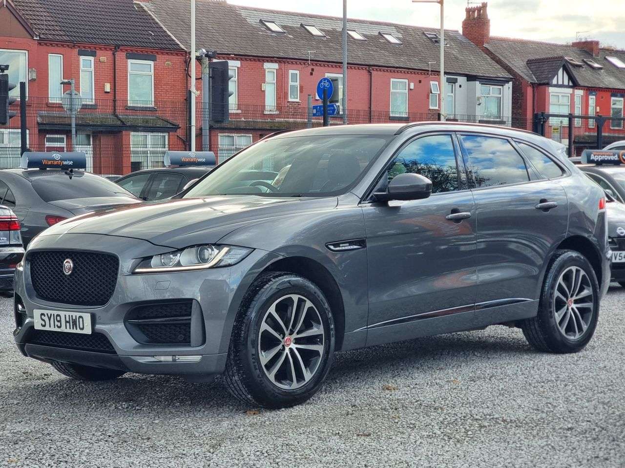 2019 JAGUAR F-PACE 2019 JAGUAR F-PACE
