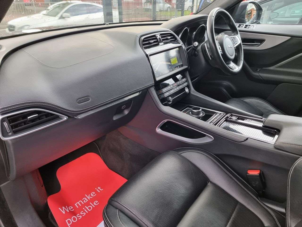 2019 JAGUAR F-PACE 2019 JAGUAR F-PACE