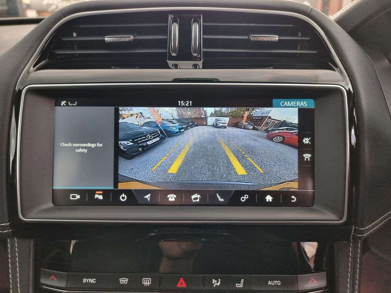 2019 JAGUAR F-PACE 2019 JAGUAR F-PACE