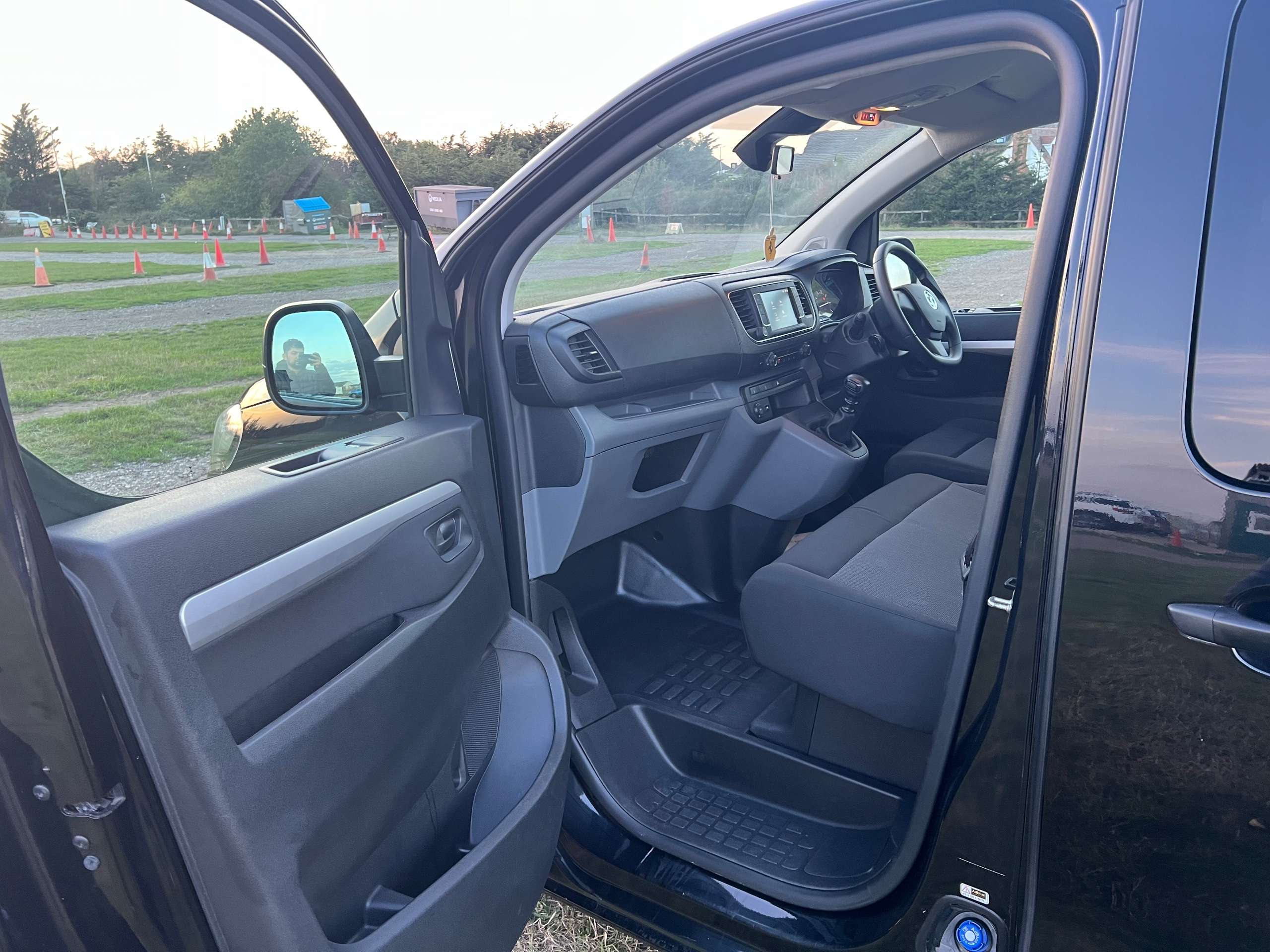 2021 VAUXHALL VIVARO 2021 VAUXHALL VIVARO