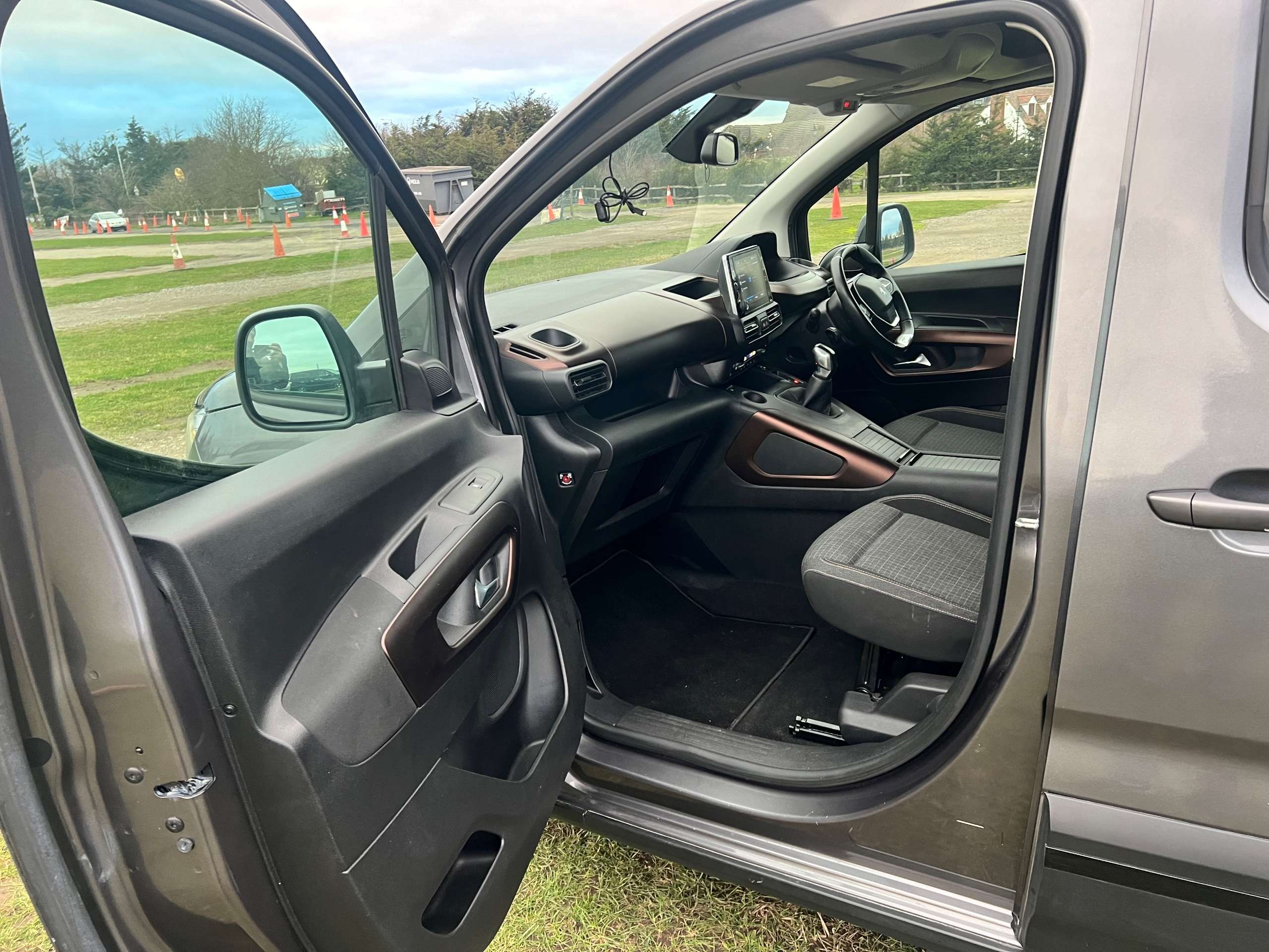 2019 PEUGEOT RIFTER 2019 PEUGEOT RIFTER