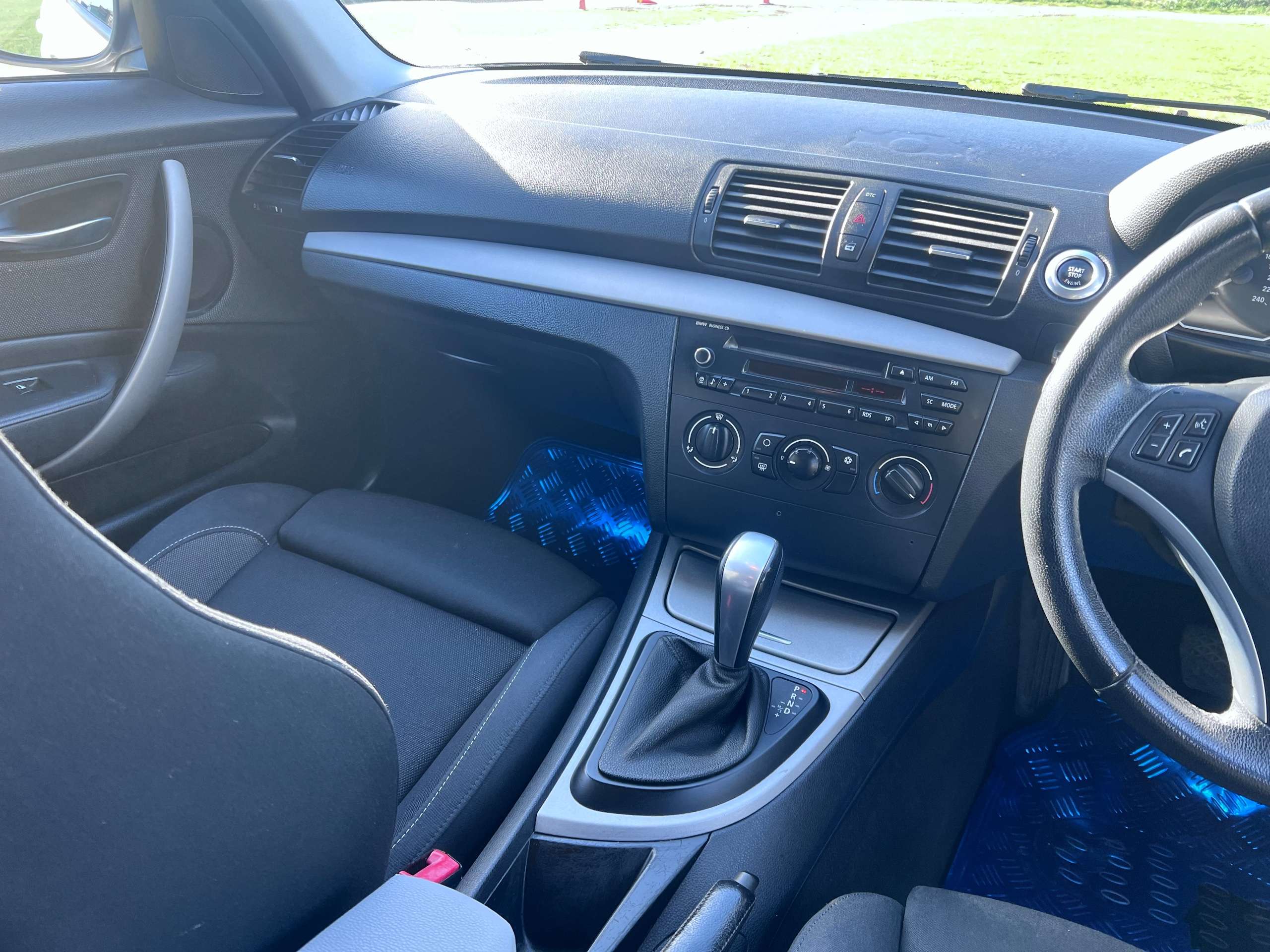 2010 BMW 1 SERIES 2010 BMW 1 SERIES