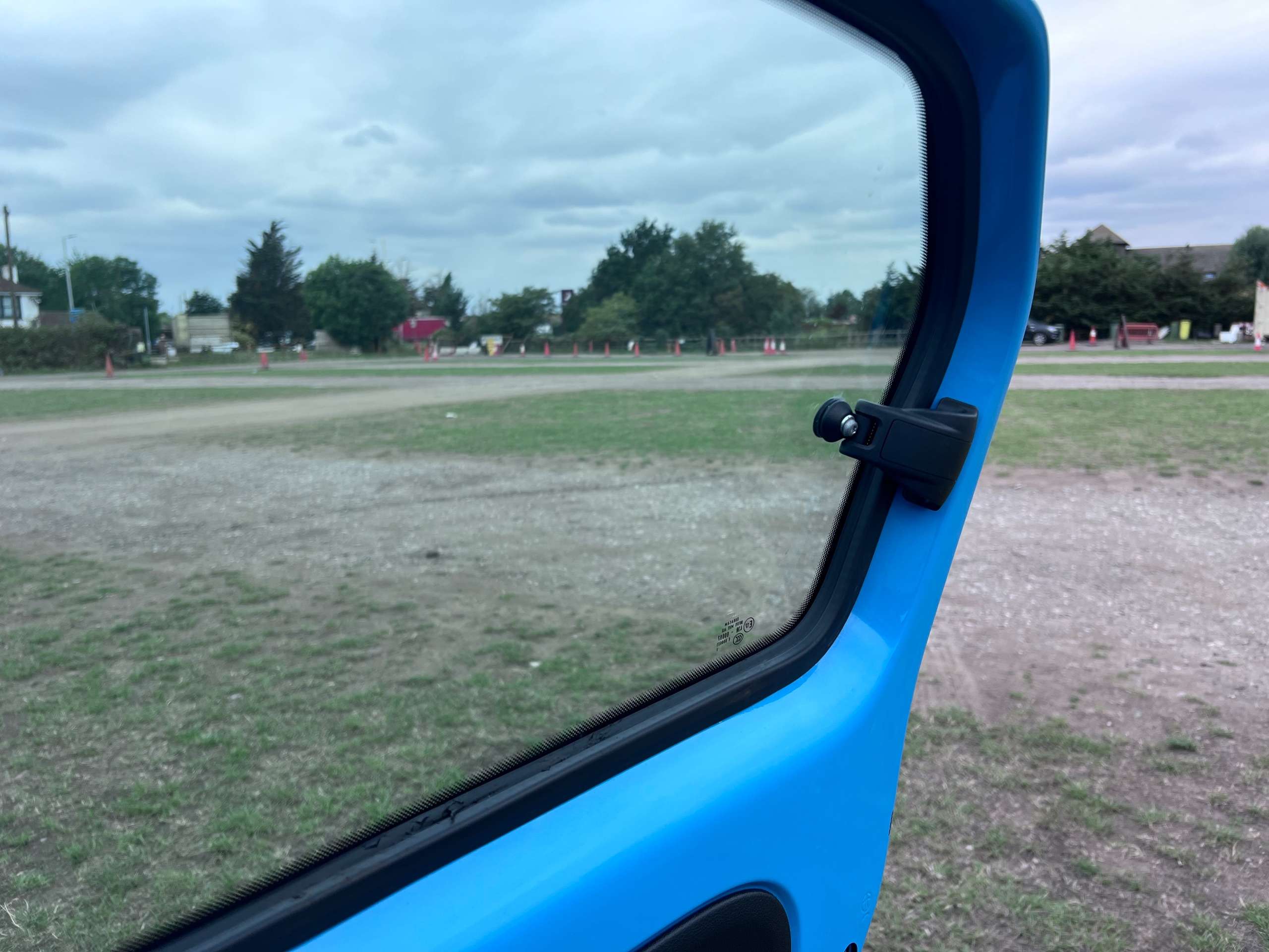 2017 VOLKSWAGEN MOVE UP 2017 VOLKSWAGEN MOVE UP