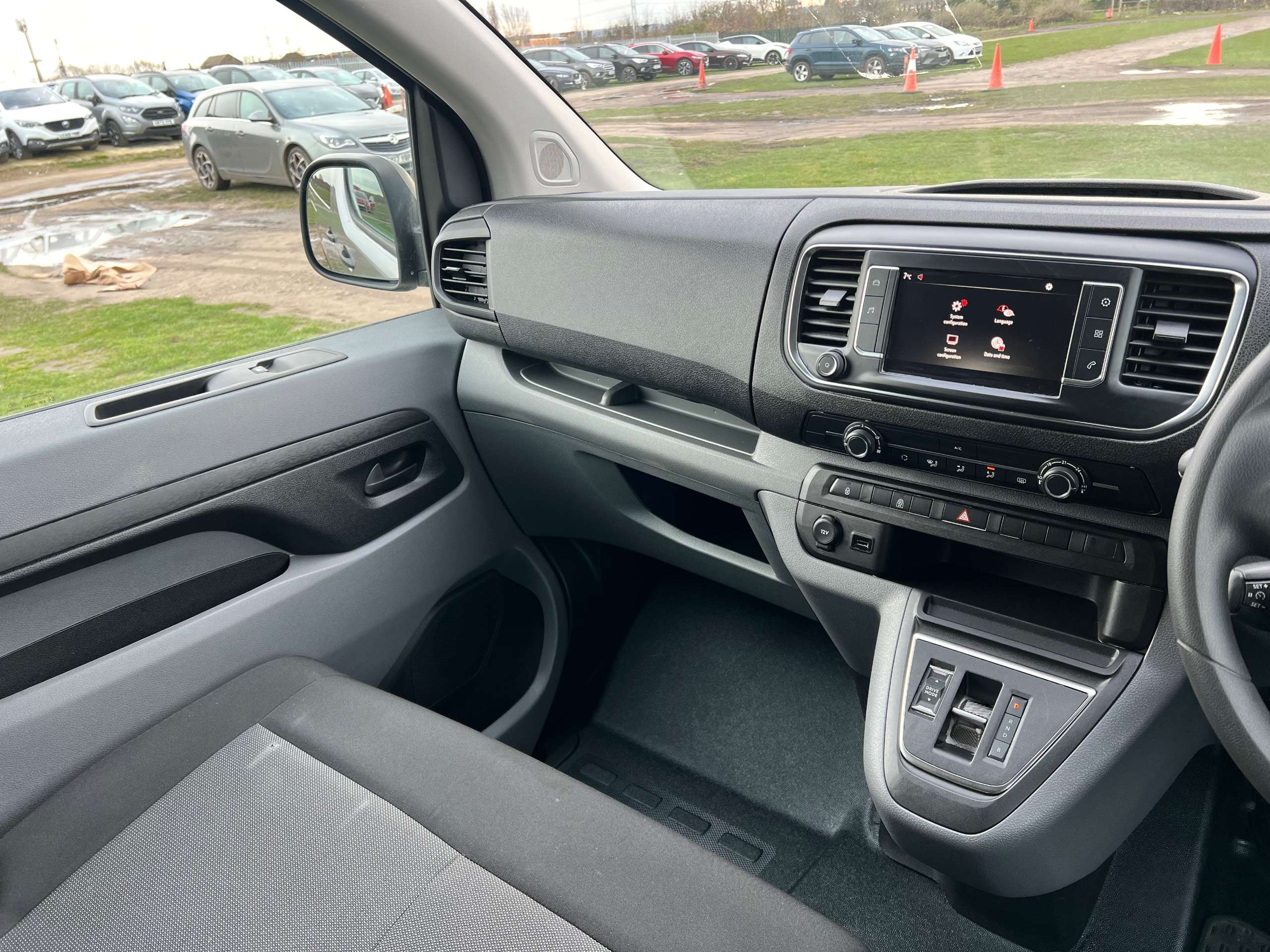 2022 VAUXHALL VIVARO 2022 VAUXHALL VIVARO