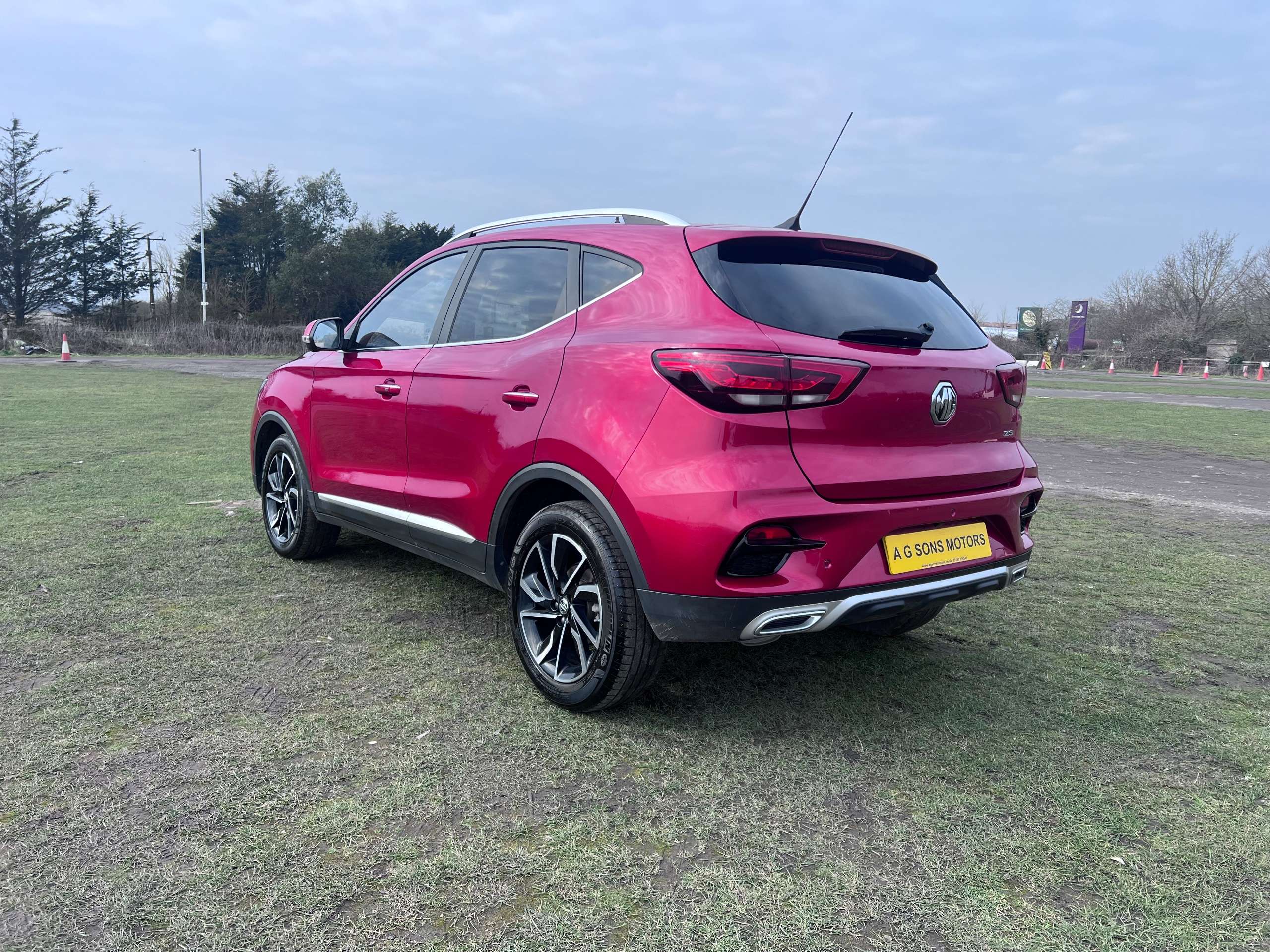 2023 MG ZS 2023 MG ZS