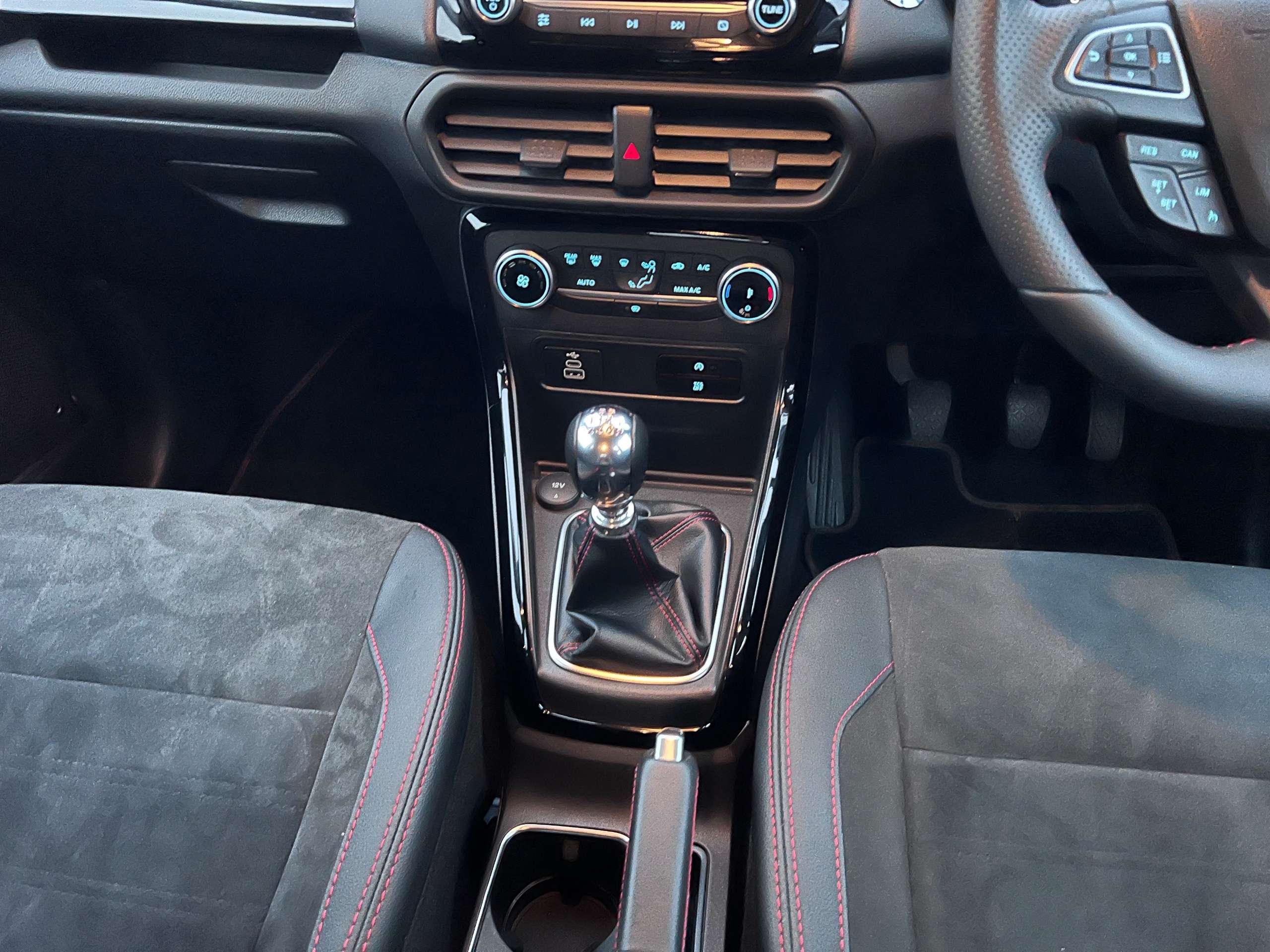 2023 FORD ECOSPORT 2023 FORD ECOSPORT