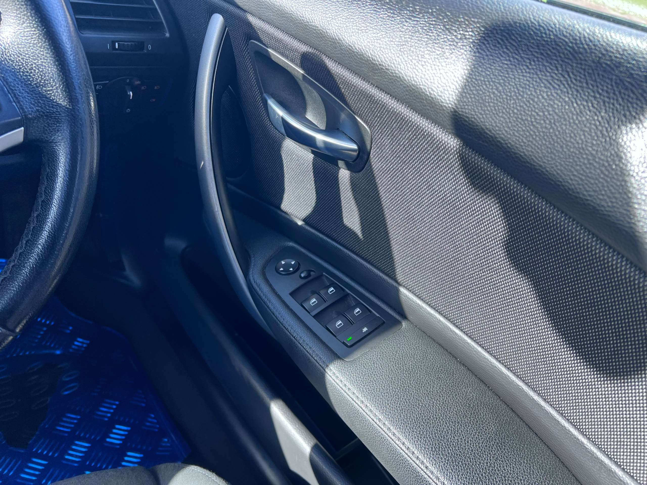 2010 BMW 1 SERIES 2010 BMW 1 SERIES