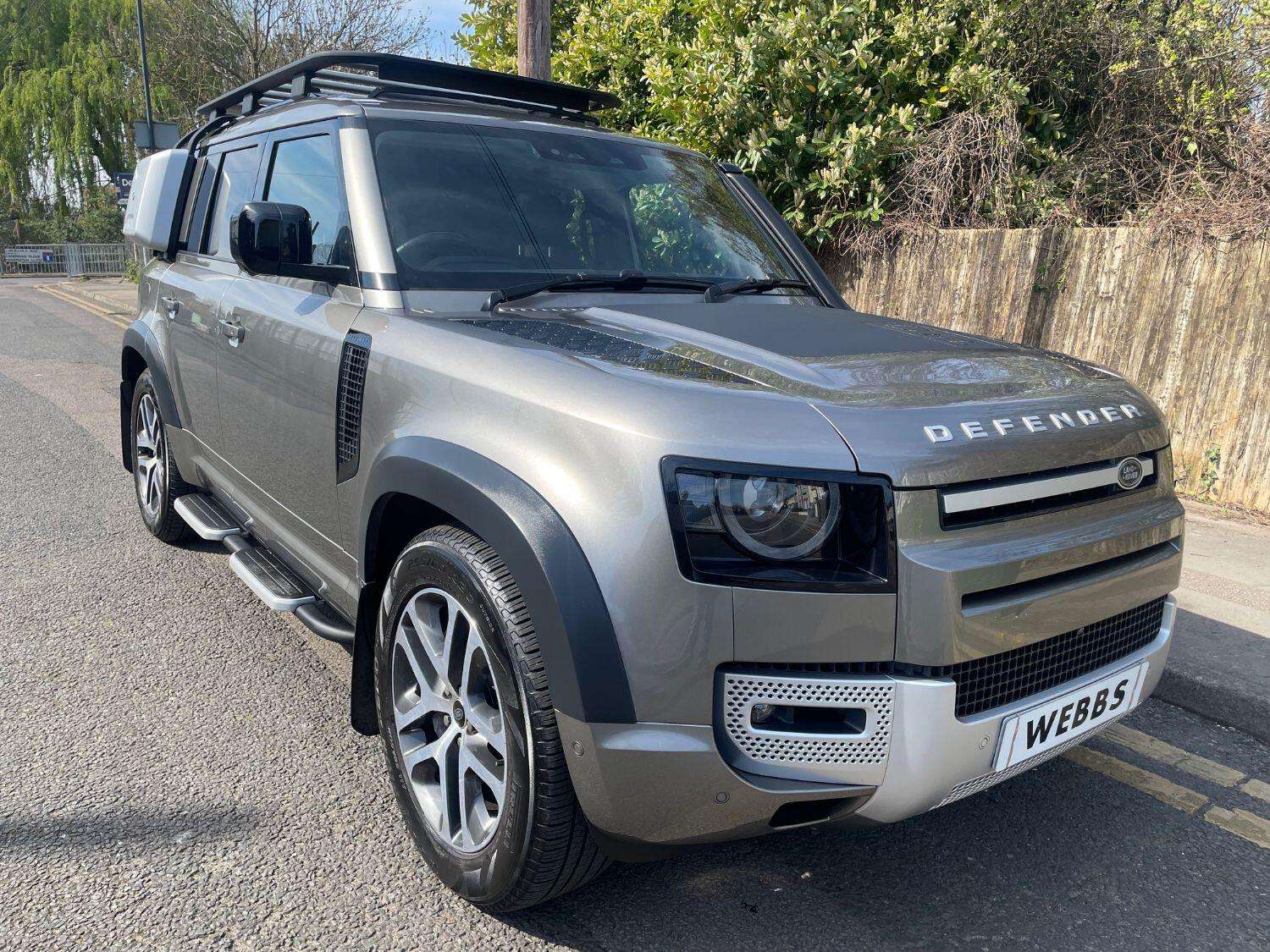 2022 LAND ROVER DEFENDER 110 2022 LAND ROVER DEFENDER 110