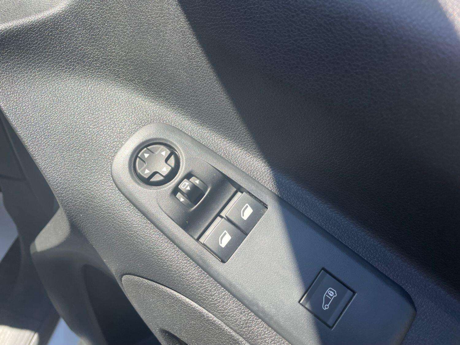 2021 PEUGEOT PARTNER 2021 PEUGEOT PARTNER