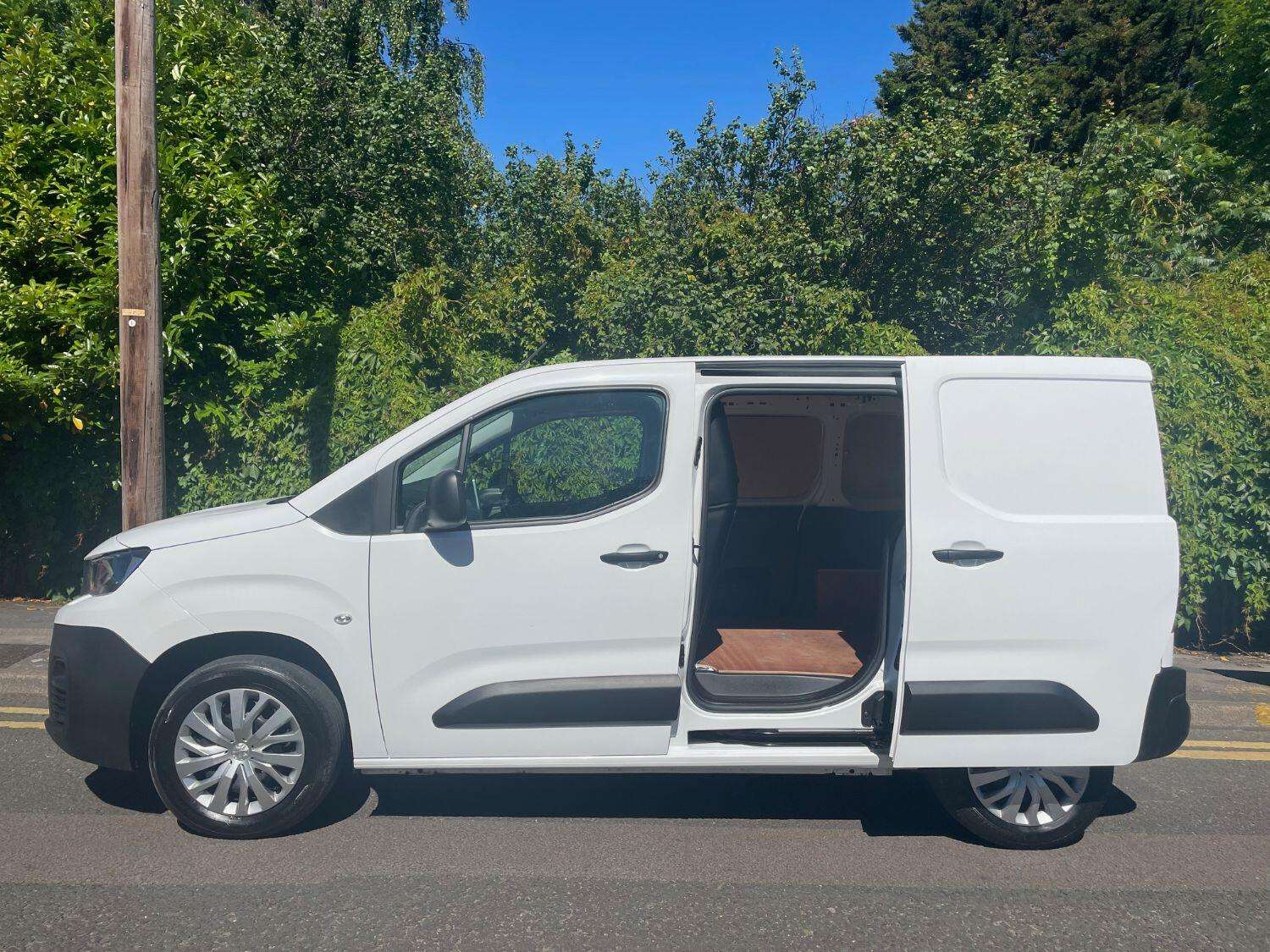 2021 PEUGEOT PARTNER 2021 PEUGEOT PARTNER