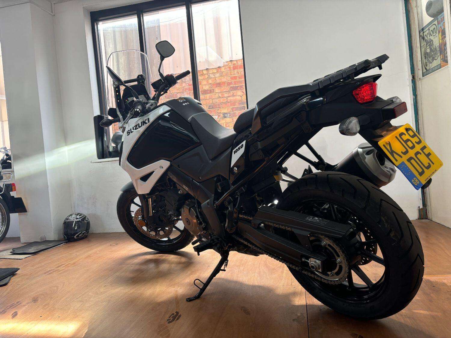 2020 SUZUKI DL 2020 SUZUKI DL