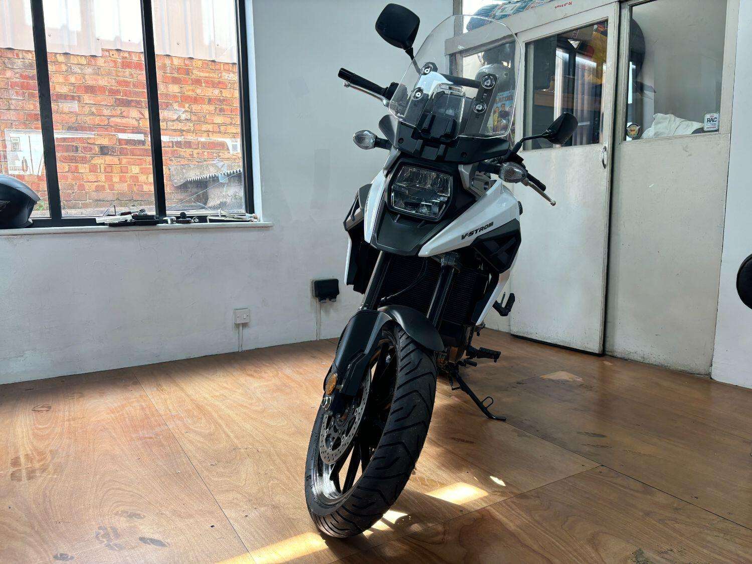 2020 SUZUKI DL 2020 SUZUKI DL