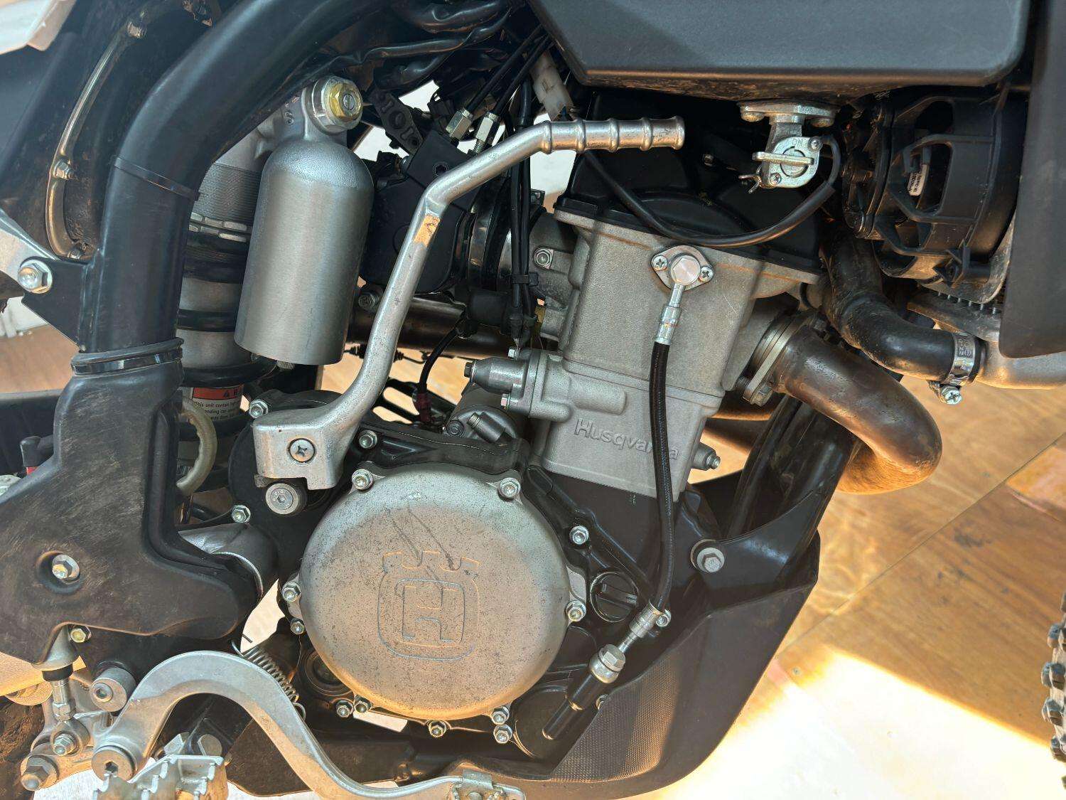 2012 HUSQVARNA TE 2012 HUSQVARNA TE