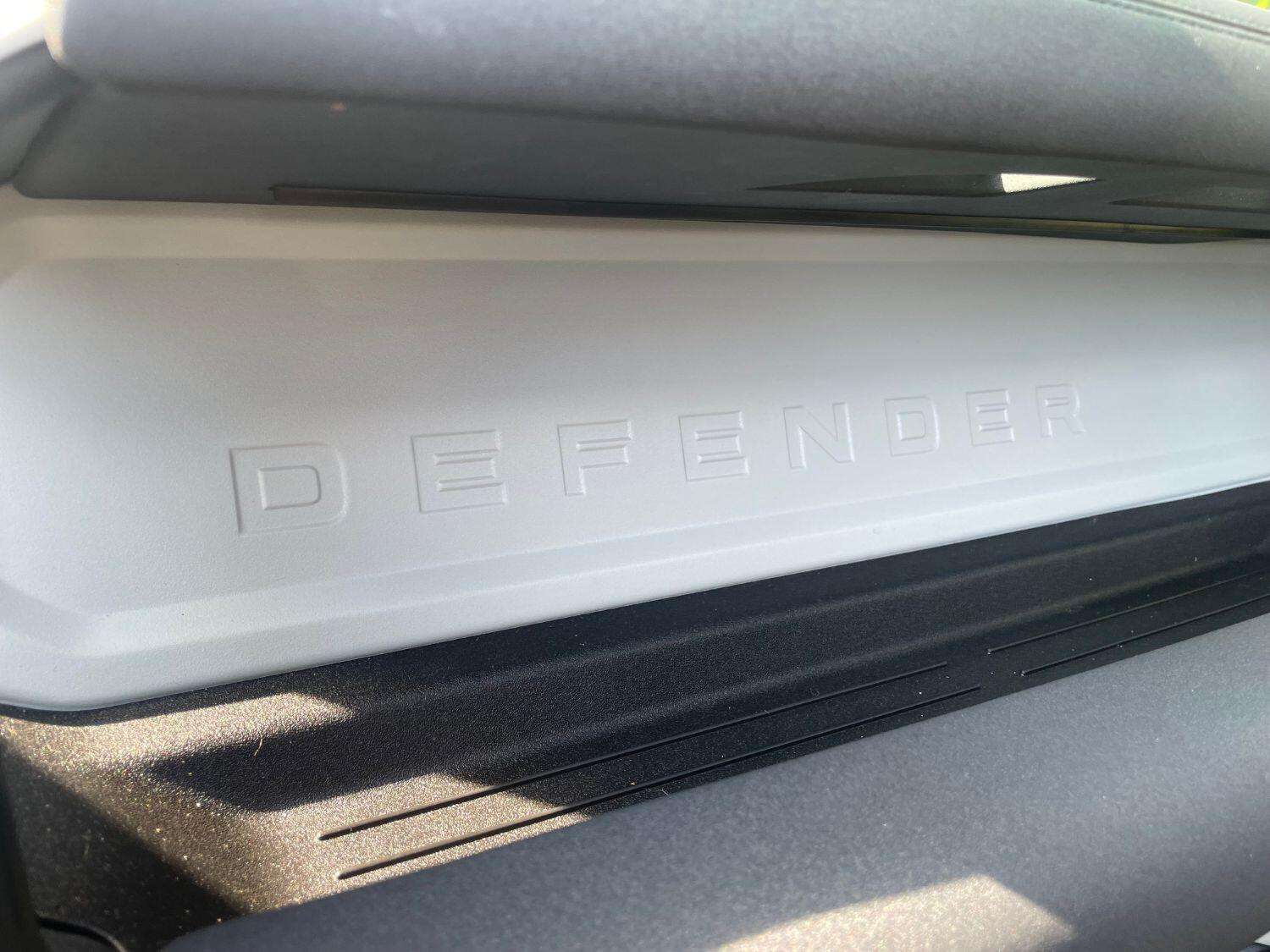 2022 LAND ROVER DEFENDER 110 2022 LAND ROVER DEFENDER 110