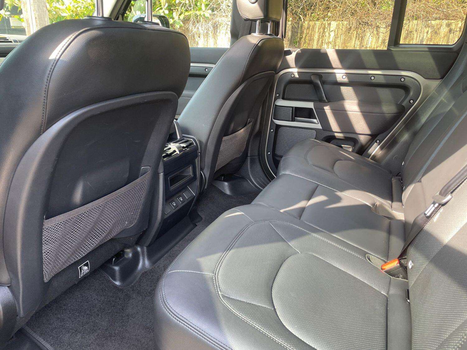 2022 LAND ROVER DEFENDER 110 2022 LAND ROVER DEFENDER 110