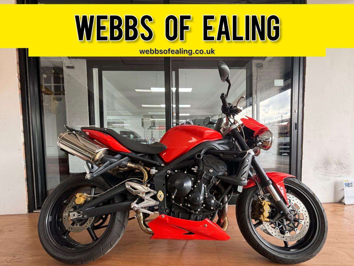 2009 TRIUMPH STREET TRIPLE 675 2009 TRIUMPH STREET TRIPLE 675