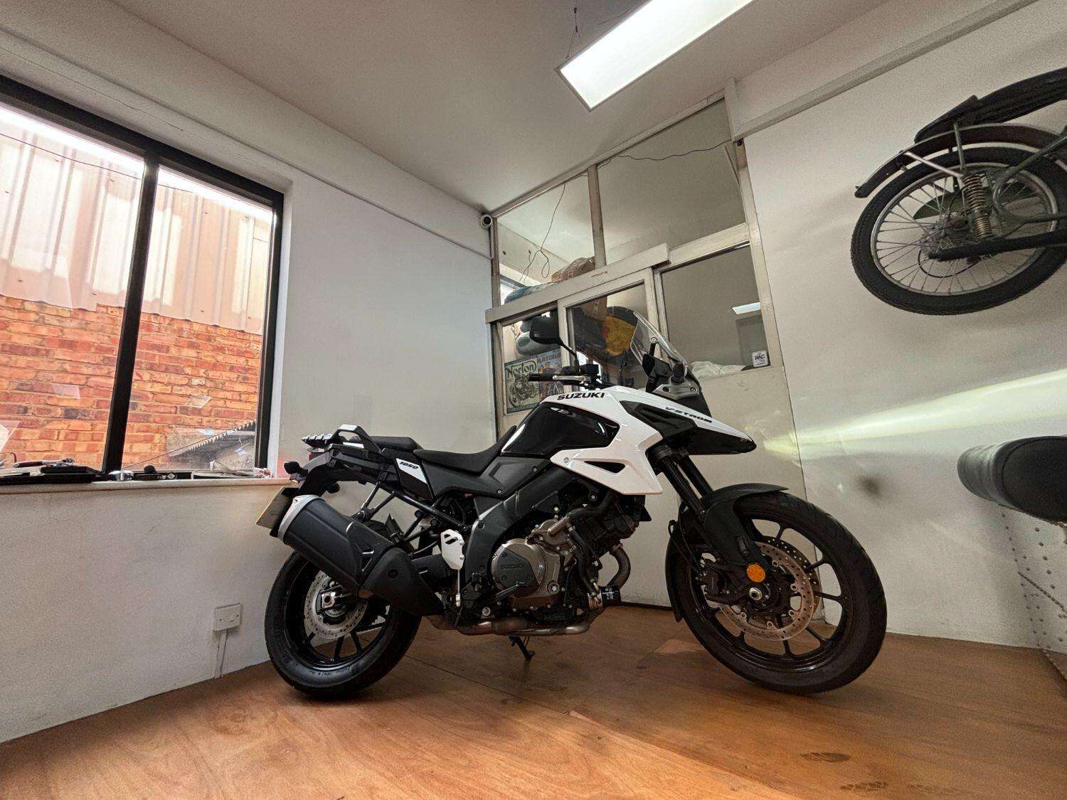 2020 SUZUKI DL 2020 SUZUKI DL