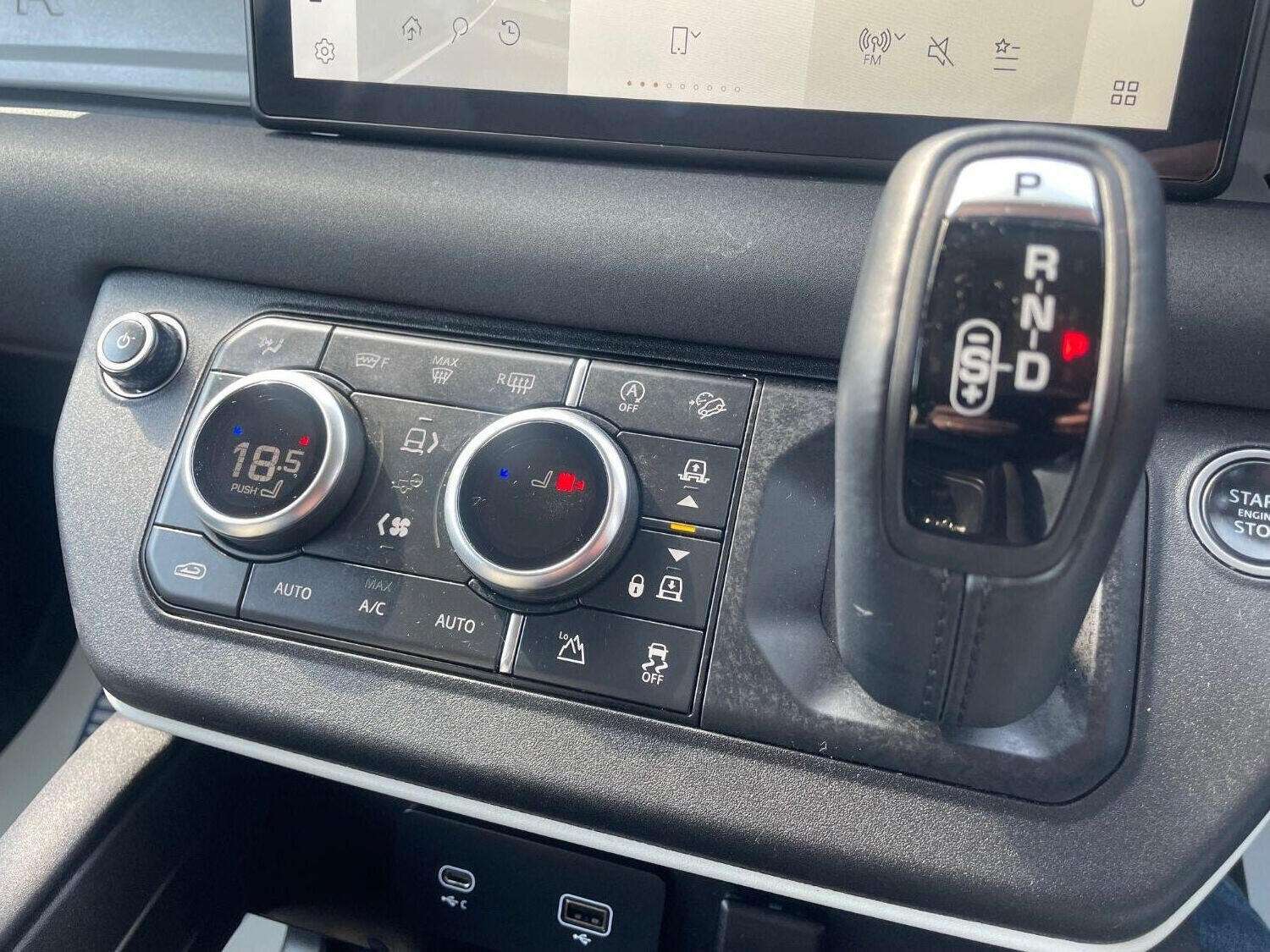 2022 LAND ROVER DEFENDER 110 2022 LAND ROVER DEFENDER 110