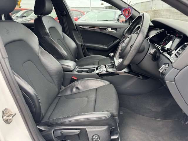 2018 AUDI A4 AVANT 2018 AUDI A4 AVANT