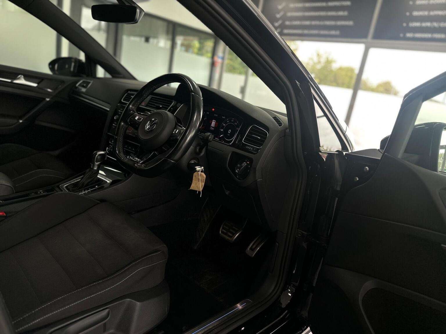 2018 VOLKSWAGEN GOLF 2018 VOLKSWAGEN GOLF