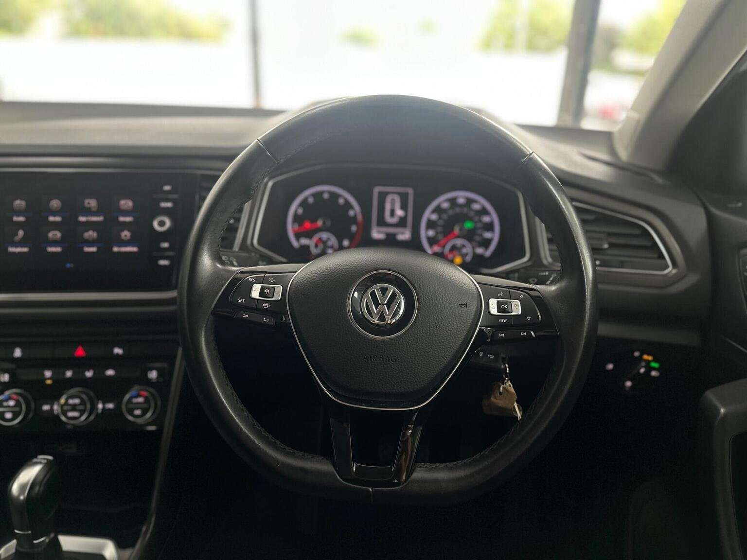 2019 VOLKSWAGEN T-ROC 2019 VOLKSWAGEN T-ROC