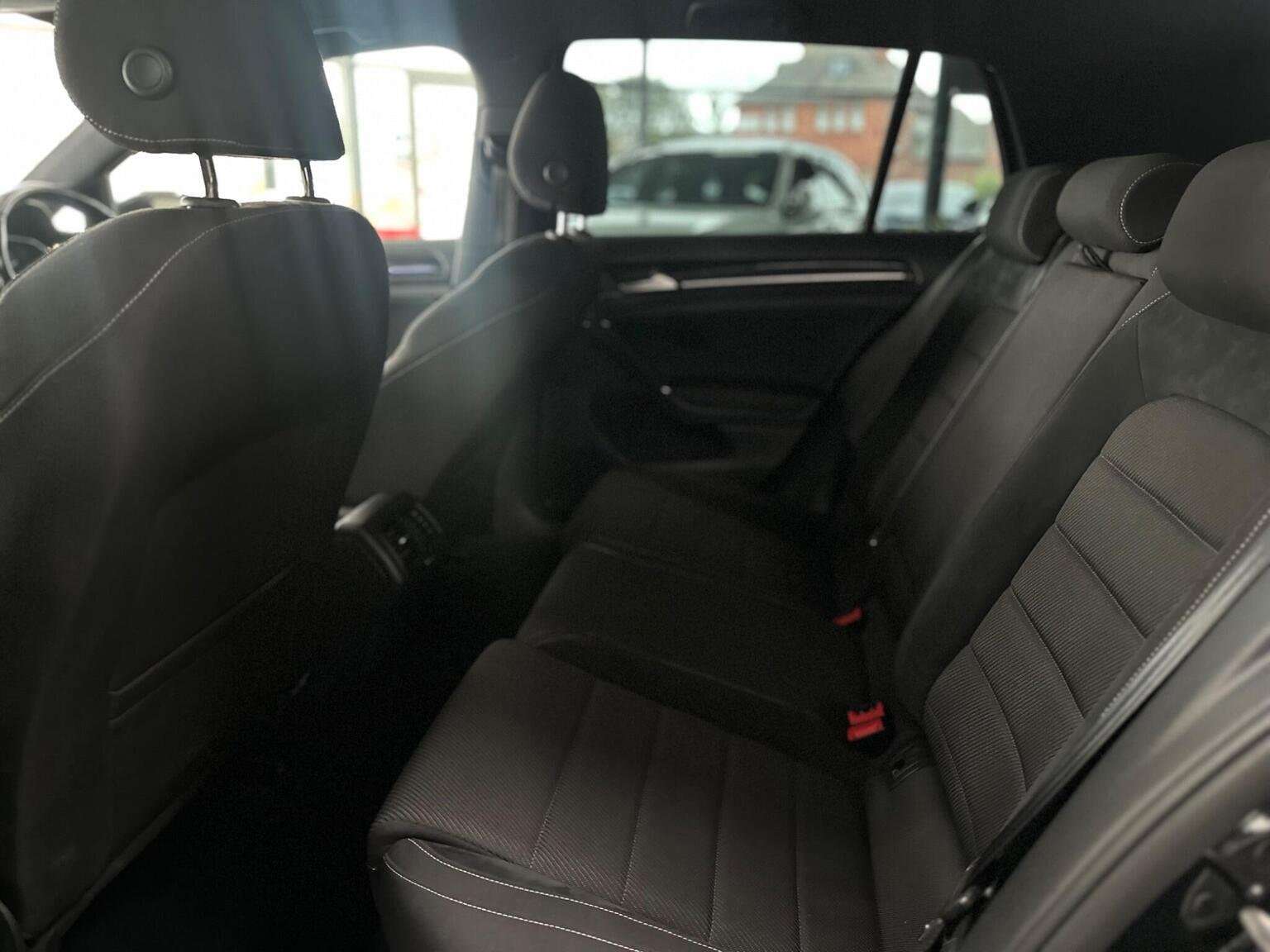 2018 VOLKSWAGEN GOLF 2018 VOLKSWAGEN GOLF