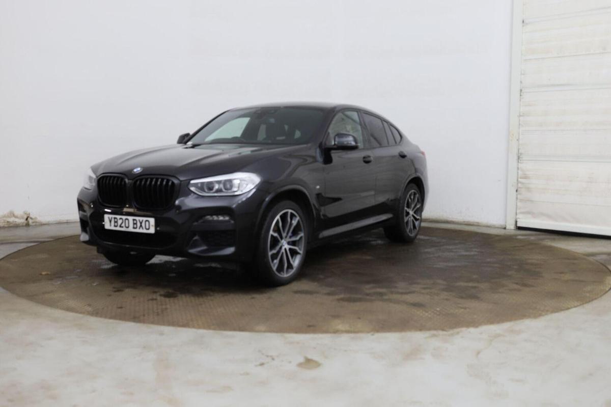 Check out this BMW X4 2020 Diesel Automatic